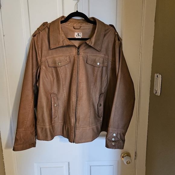 Faux leather jacket - Picture 4 of 5